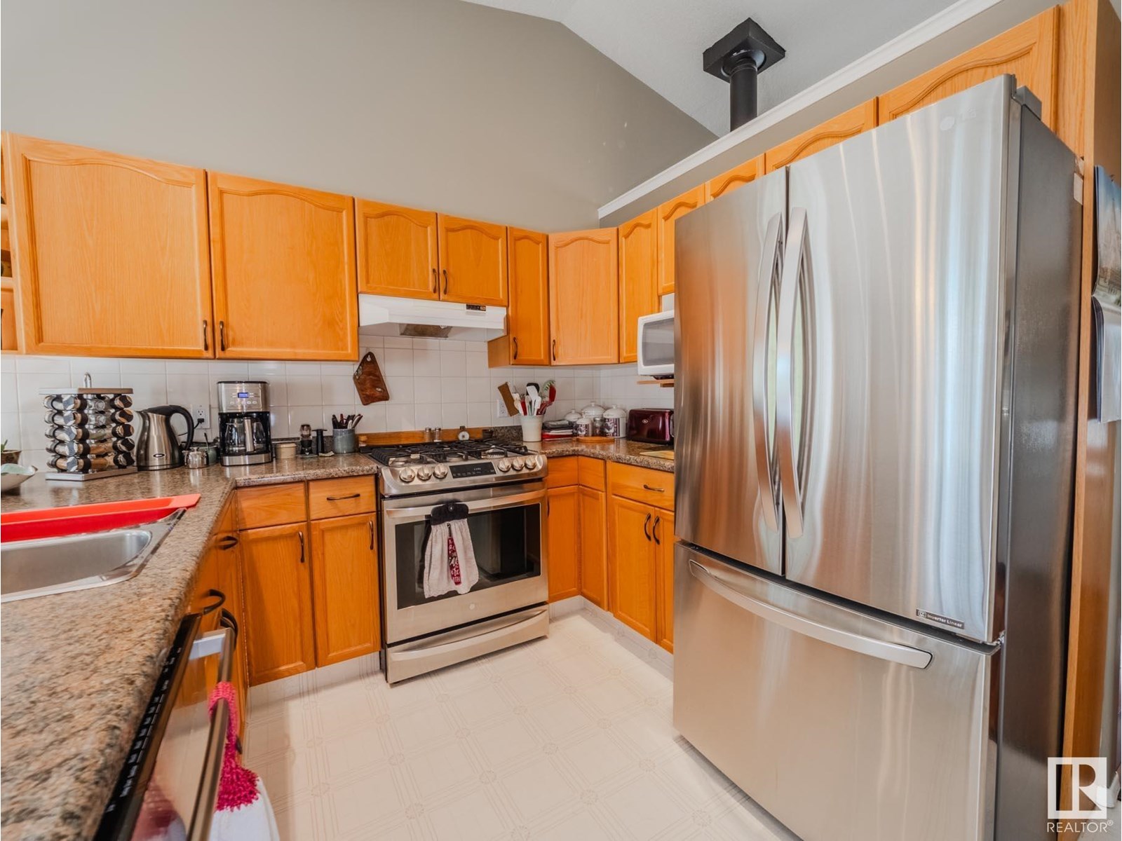 Property at 125 FOXHAVEN PL image 3