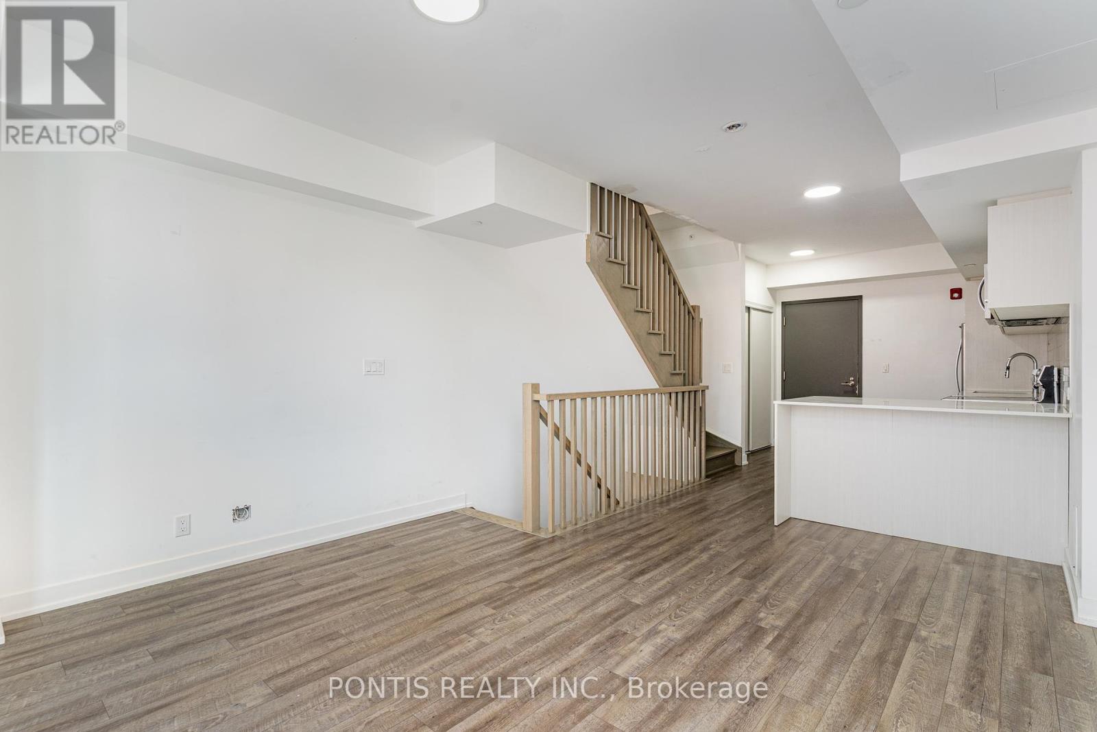 330 - 2100 Bridletowne Circle, Toronto (L'amoreaux), Ontario  M1W 0A6 - Photo 9 - E12252172