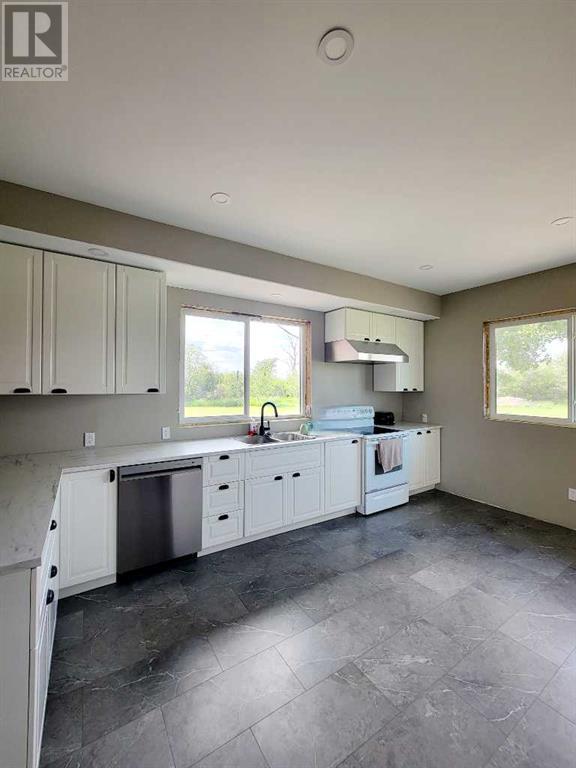 831034 Range Road 232, Rural Peace No. 135, Alberta  T0H 1W0 - Photo 3 - A2226096