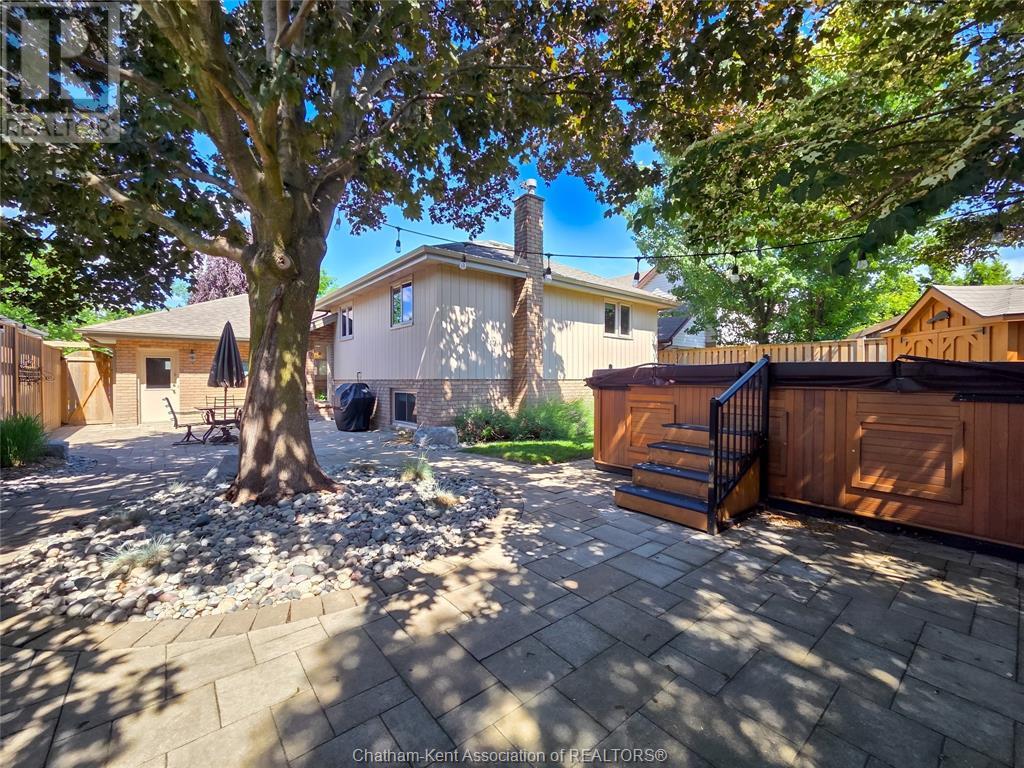53 Harvest Crescent, Chatham, Ontario  N7L 5C2 - Photo 6 - 25016018