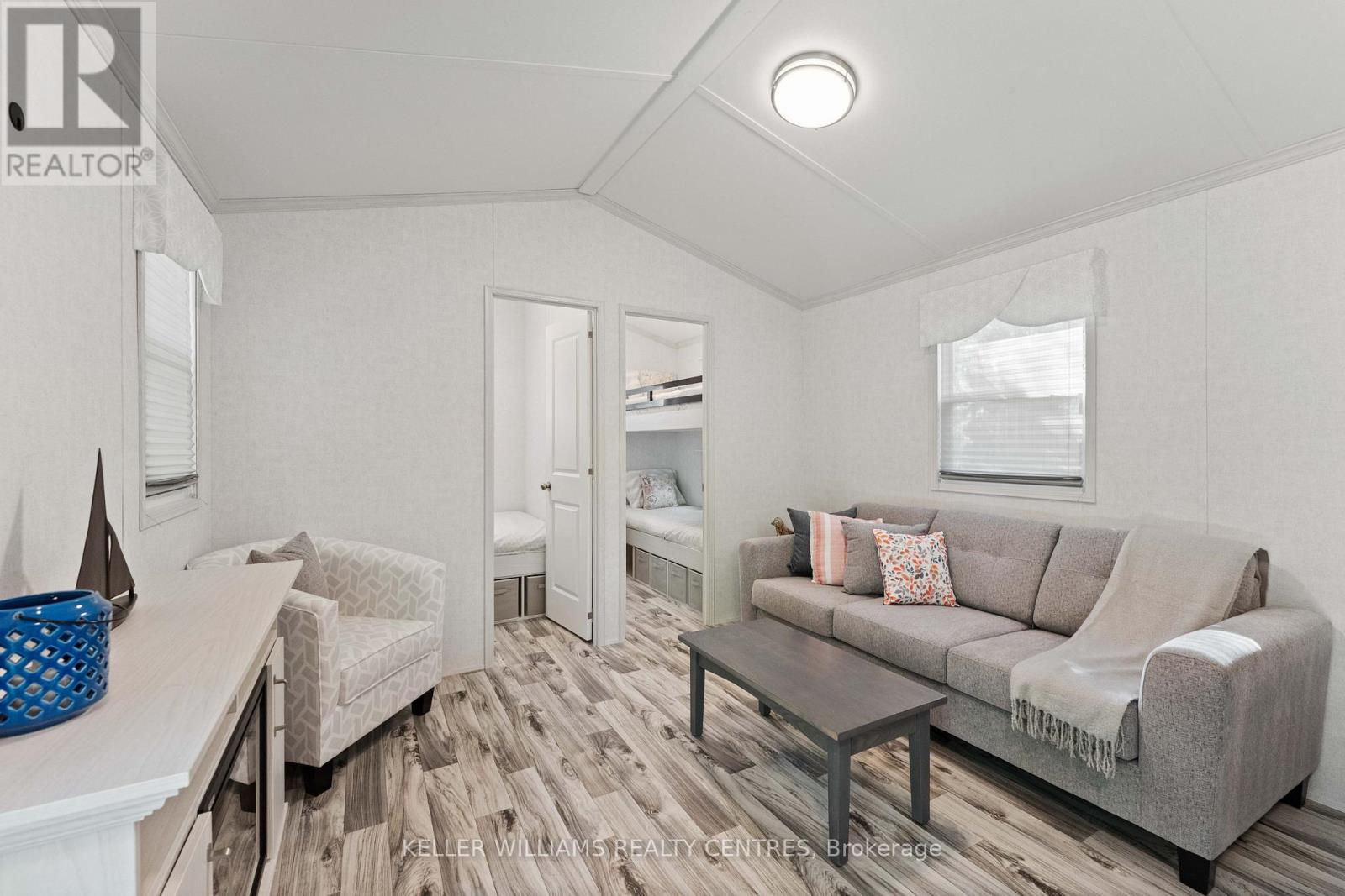 Unit #4 - 202 Hidden Glen Road, Georgian Bay, Ontario  L0K 1S0 - Photo 12 - X12252194