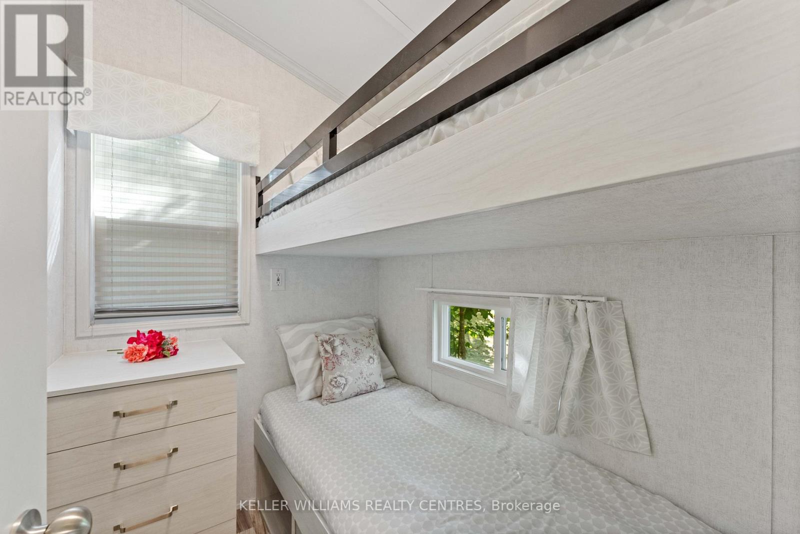 Unit #4 - 202 Hidden Glen Road, Georgian Bay, Ontario  L0K 1S0 - Photo 15 - X12252194