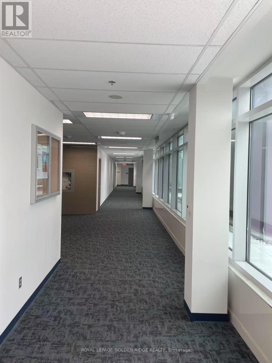 312 - 9390 Woodbine Avenue, Markham, Ontario  L6C 0M5 - Photo 2 - N12252197
