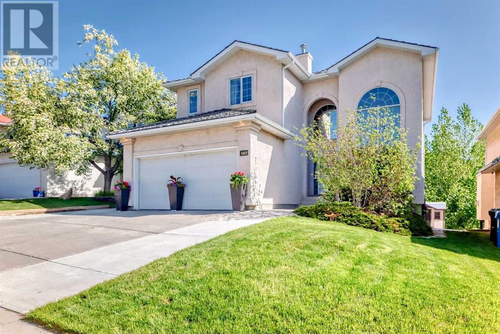 Property at 275 Hamptons Drive NW image 1