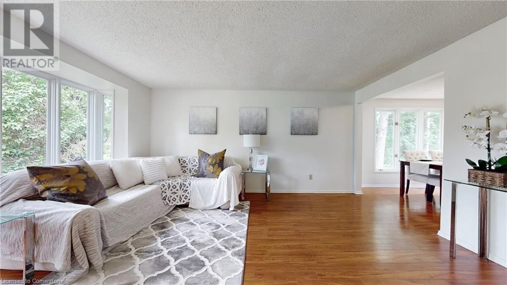 Property at 116 KEATS WAY Place image 5