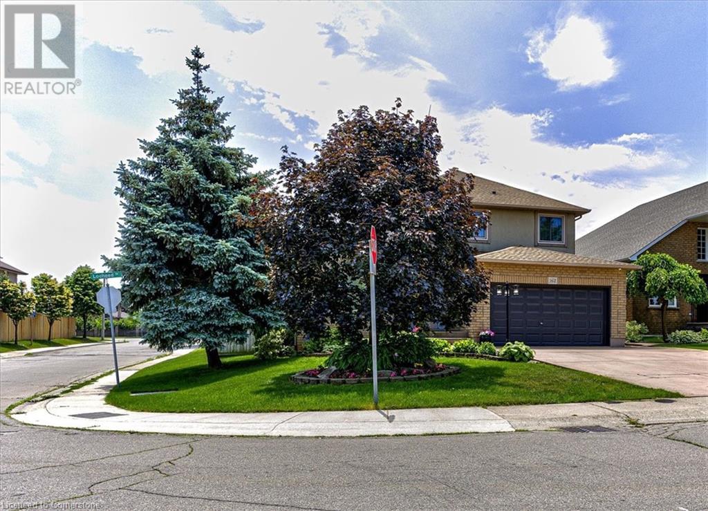 Property at 162 LOCHEED Drive image 4