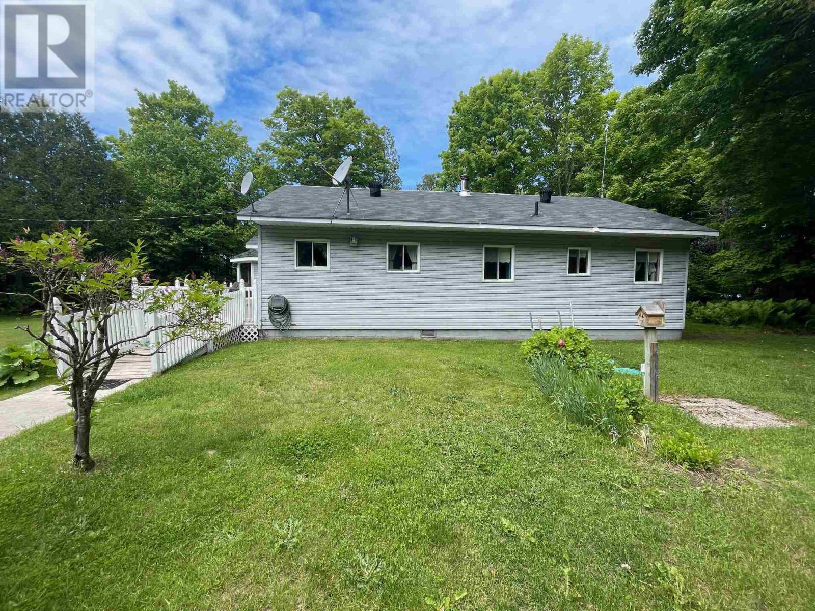 98 Whispering Pines, Batchewana, Ontario  P0S 1A0 - Photo 21 - SM251637