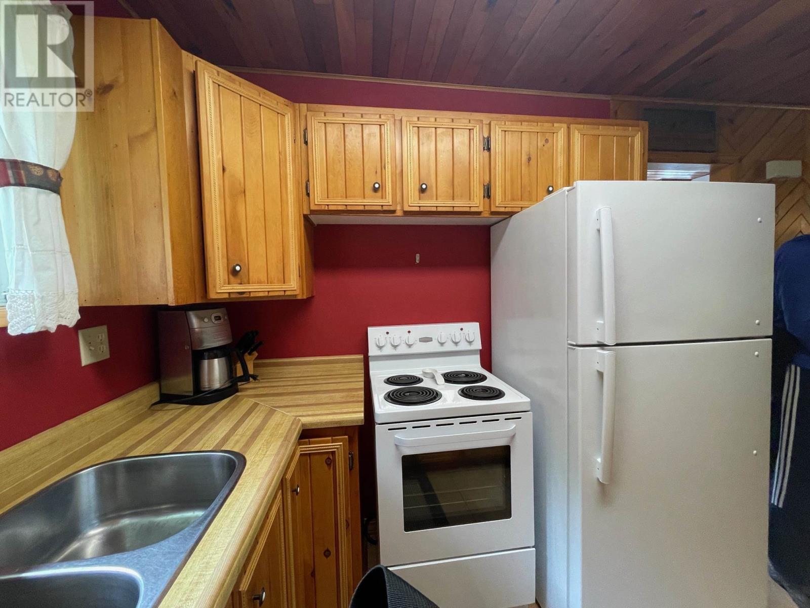 98 Whispering Pines, Batchewana, Ontario  P0S 1A0 - Photo 3 - SM251637