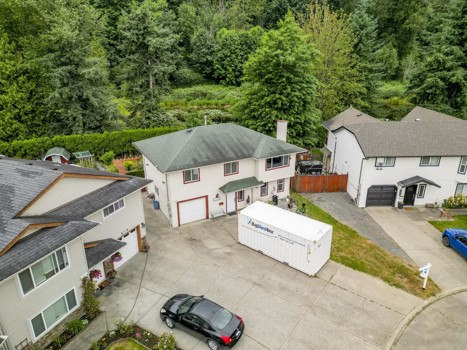 Property at 31816 SATURNA CRESCENT image 2
