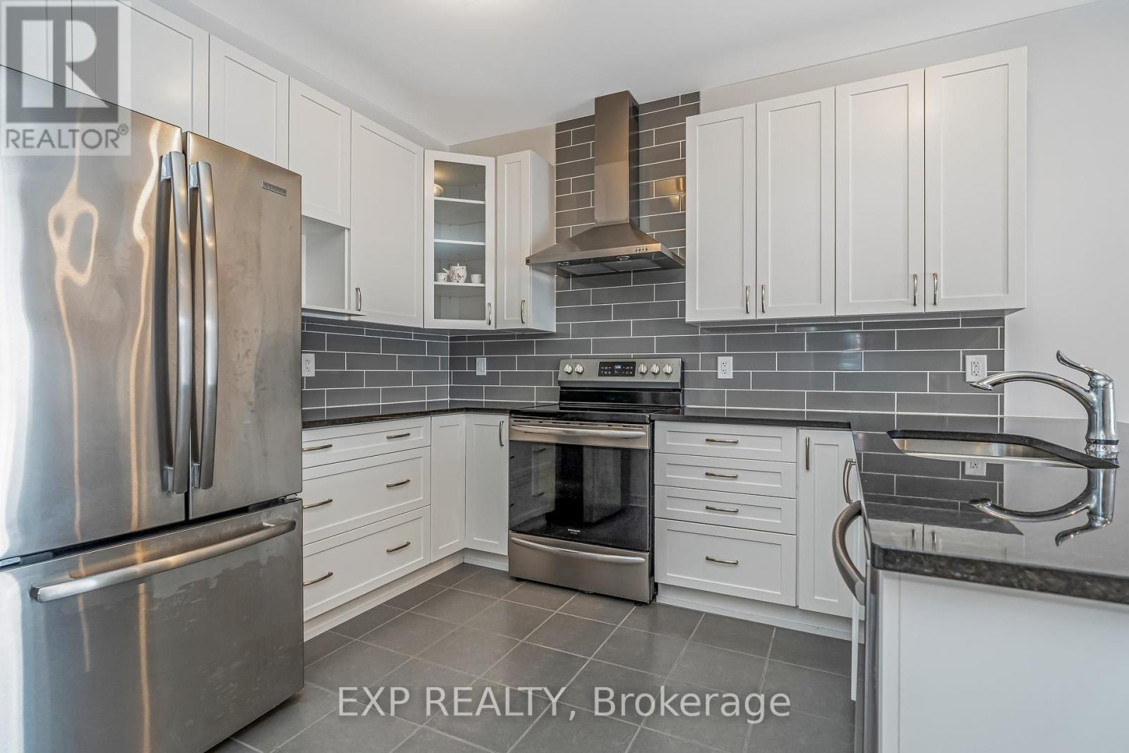 Property at 72 DUN SKIPPER DRIVE image 2