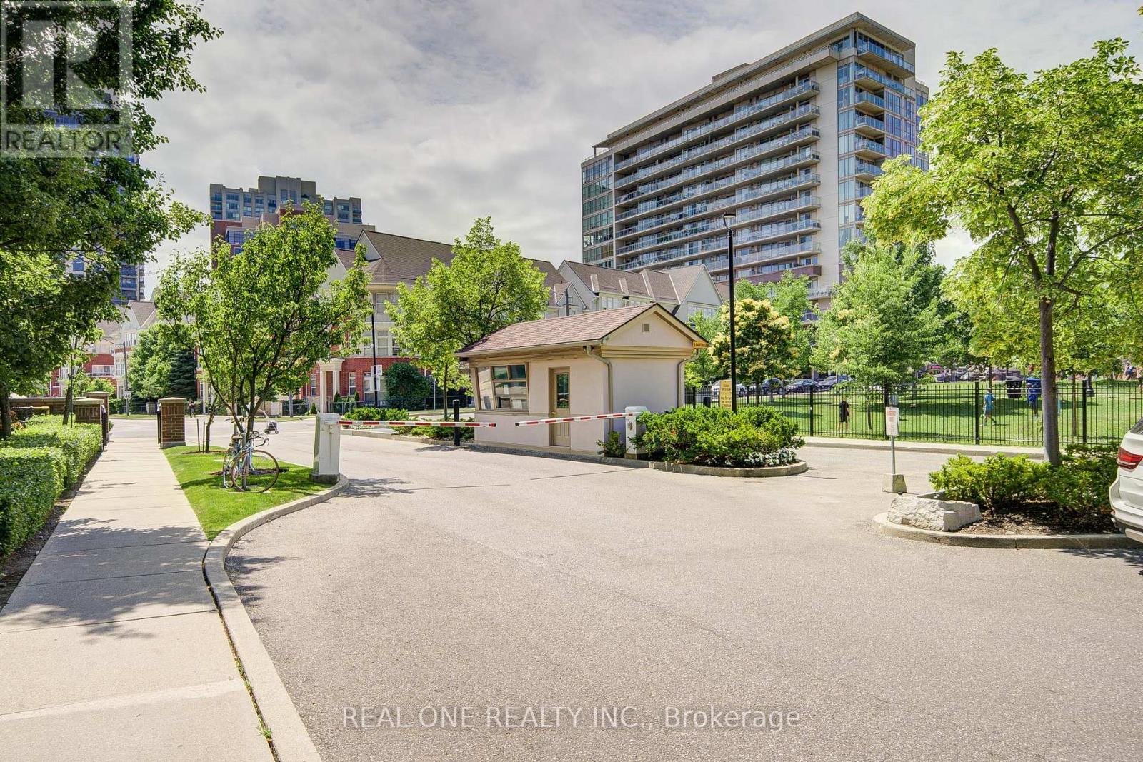 Property at 1507 - 15 MICHAEL POWER PLACE image 2