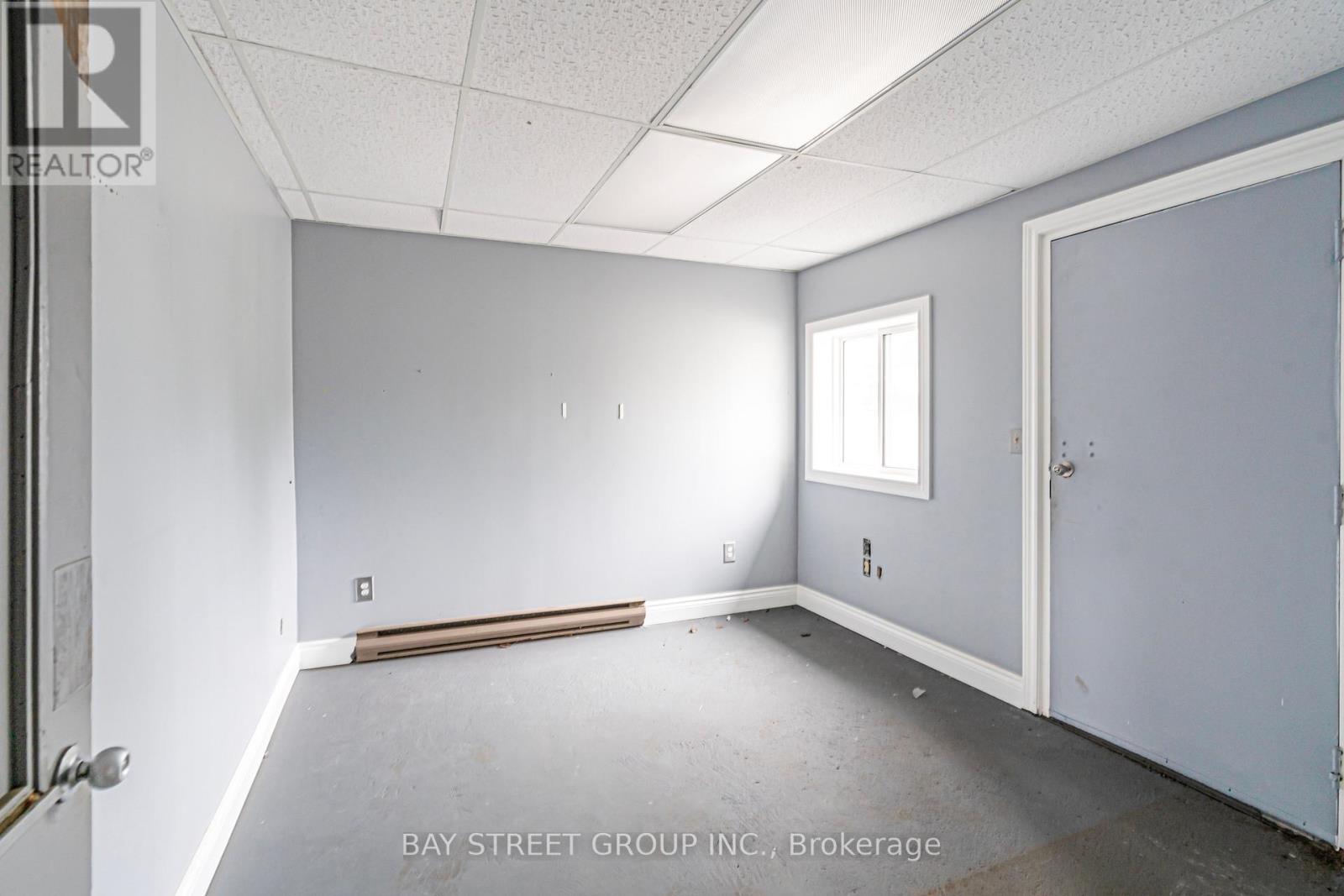 2,3,4 - 12590 Highway 25 Road, Halton Hills, Ontario  L7J 2M1 - Photo 10 - W12252253