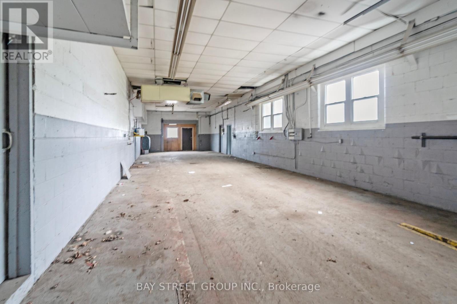 2,3,4 - 12590 Highway 25 Road, Halton Hills, Ontario  L7J 2M1 - Photo 13 - W12252253