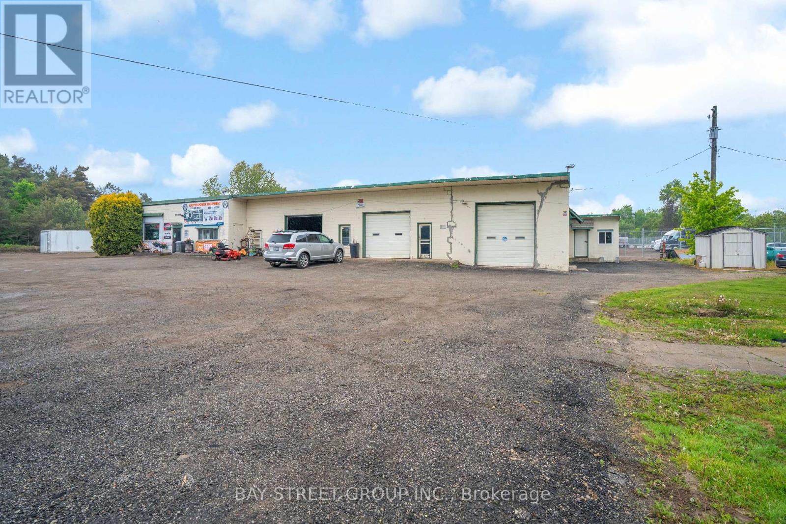 2,3,4 - 12590 Highway 25 Road, Halton Hills, Ontario  L7J 2M1 - Photo 2 - W12252253