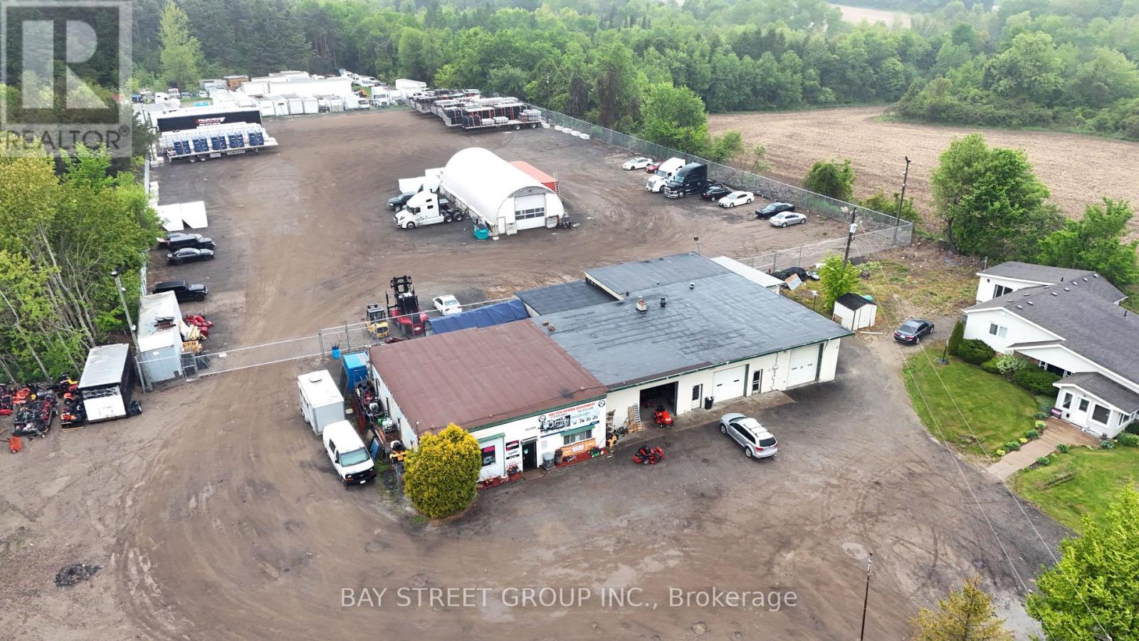 2,3,4 - 12590 Highway 25 Road, Halton Hills, Ontario  L7J 2M1 - Photo 4 - W12252253