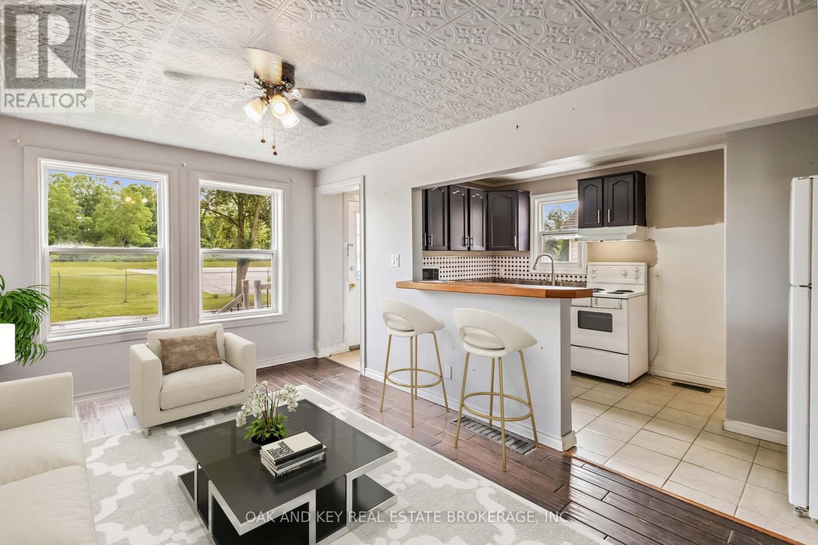 Property at 487 BURBROOK PLACE image 3