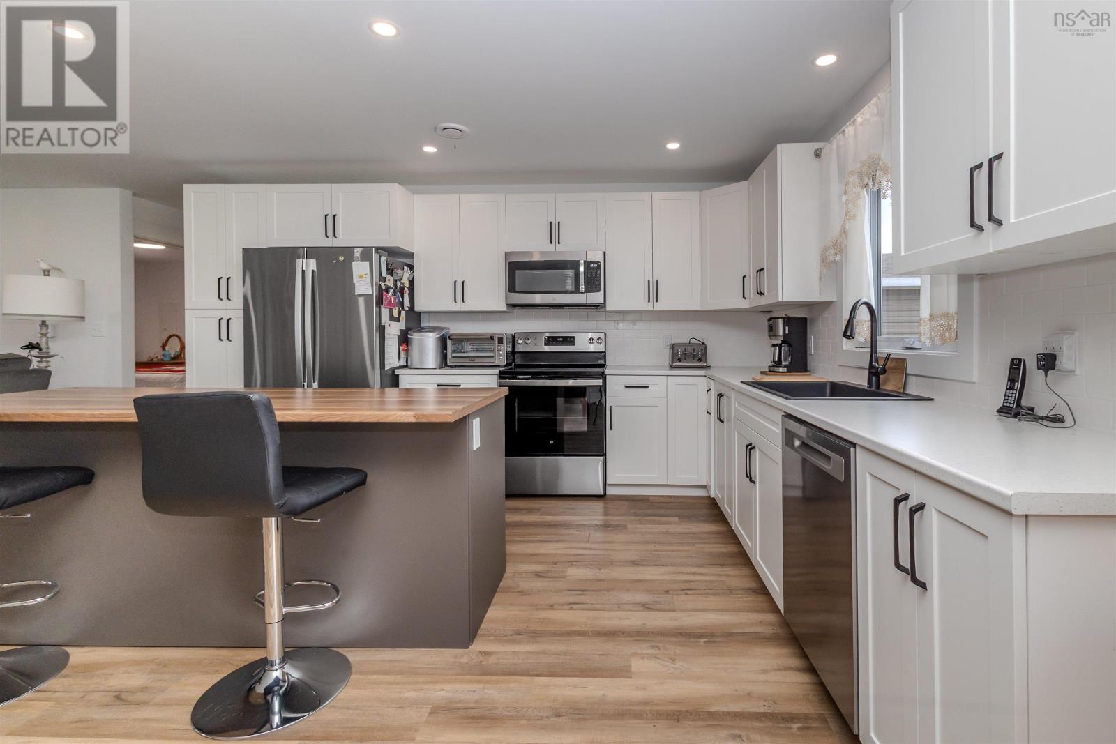 57 Michael Street, Sydney, Nova Scotia  B1P 0J6 - Photo 13 - 202511908