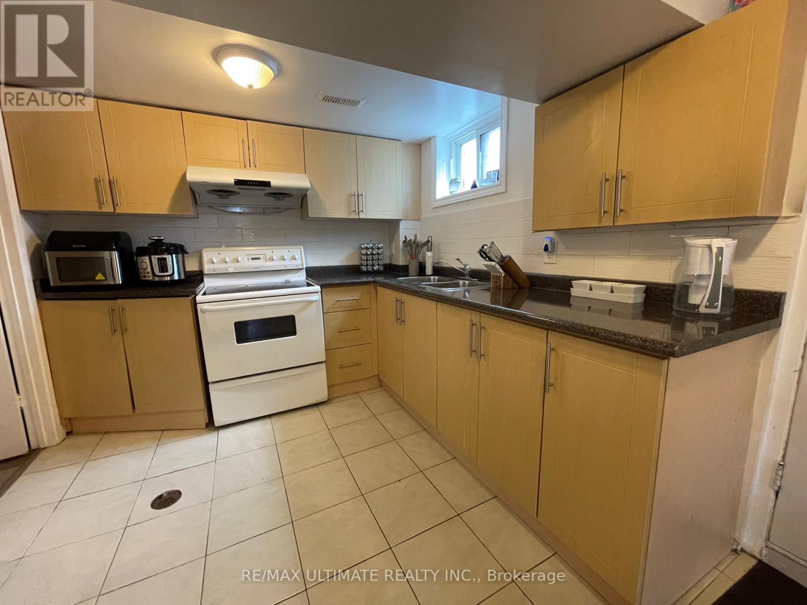 313 Rossland Road W, Whitby, Ontario  L1N 3H8 - Photo 20 - E12252272