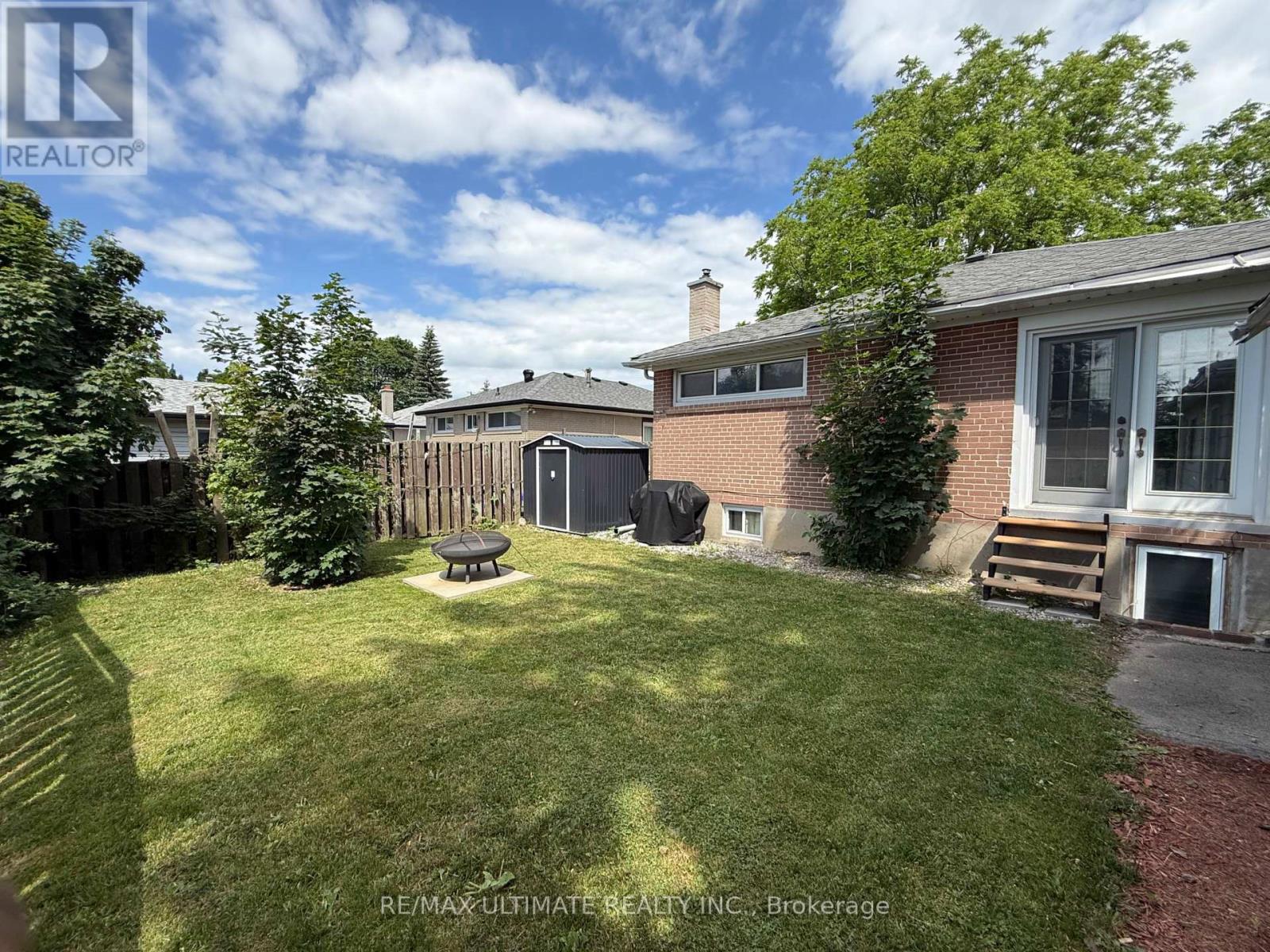 313 Rossland Road W, Whitby, Ontario  L1N 3H8 - Photo 7 - E12252272
