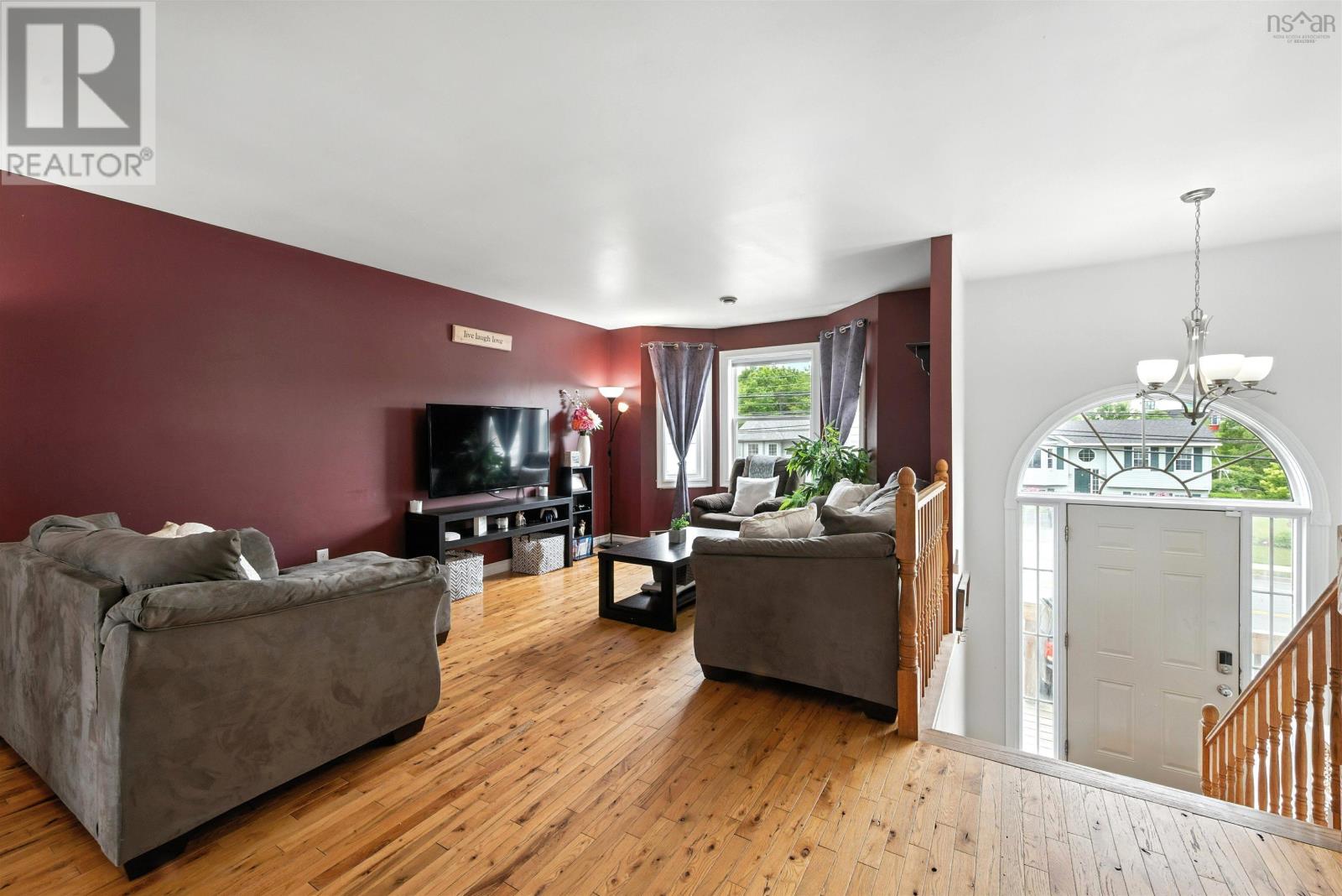 Property at 1225 Sackville Drive image 3