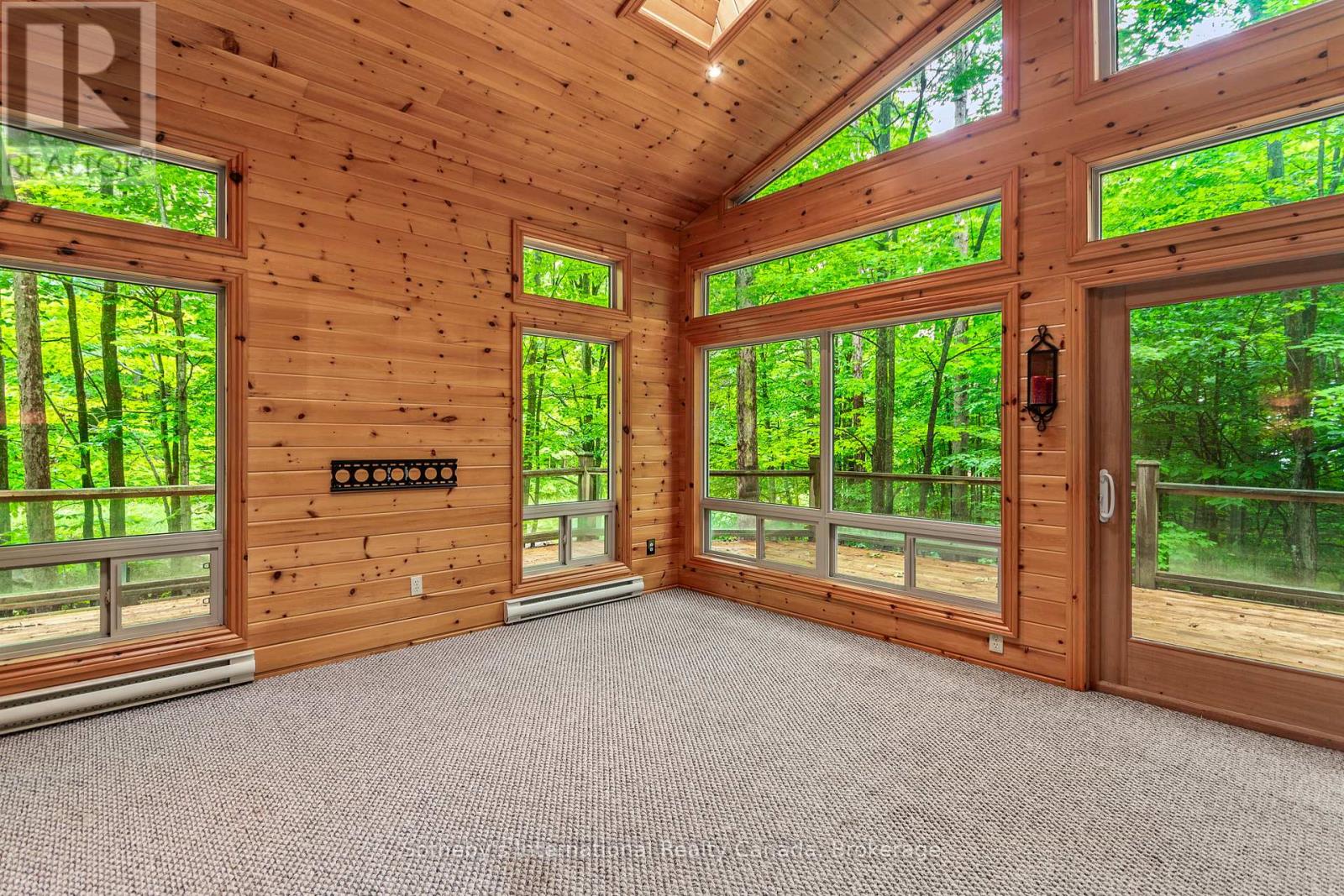 4 Amik Lane, Christian Island 30 (Beausoleil First Nation), Ontario  L9M 0A9 - Photo 11 - S12216392