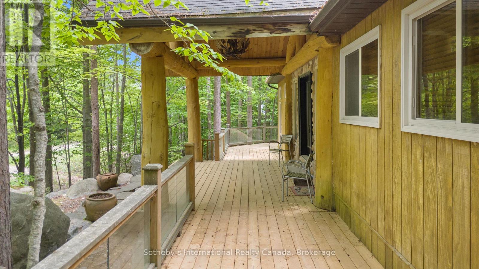 4 Amik Lane, Christian Island 30 (Beausoleil First Nation), Ontario  L9M 0A9 - Photo 33 - S12216392