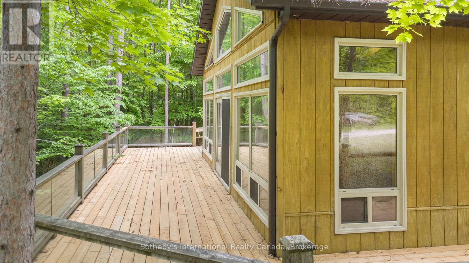 4 Amik Lane, Christian Island 30 (Beausoleil First Nation), Ontario  L9M 0A9 - Photo 34 - S12216392