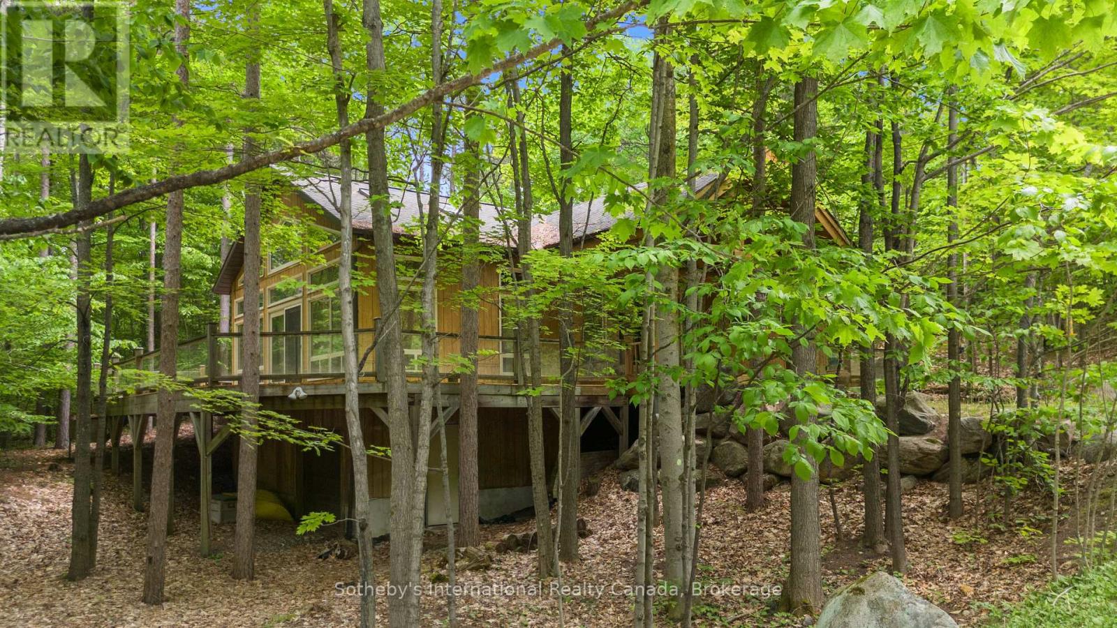 4 Amik Lane, Christian Island 30 (Beausoleil First Nation), Ontario  L9M 0A9 - Photo 36 - S12216392