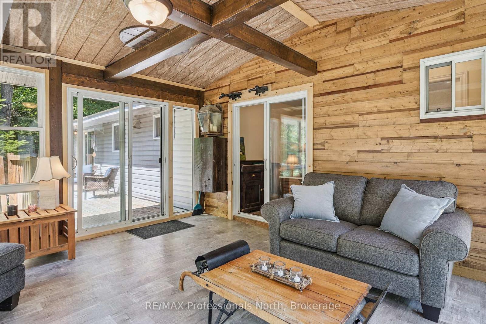 504 South Waseosa Lake Road, Huntsville, Ontario  P1H 2N5 - Photo 18 - X12249335