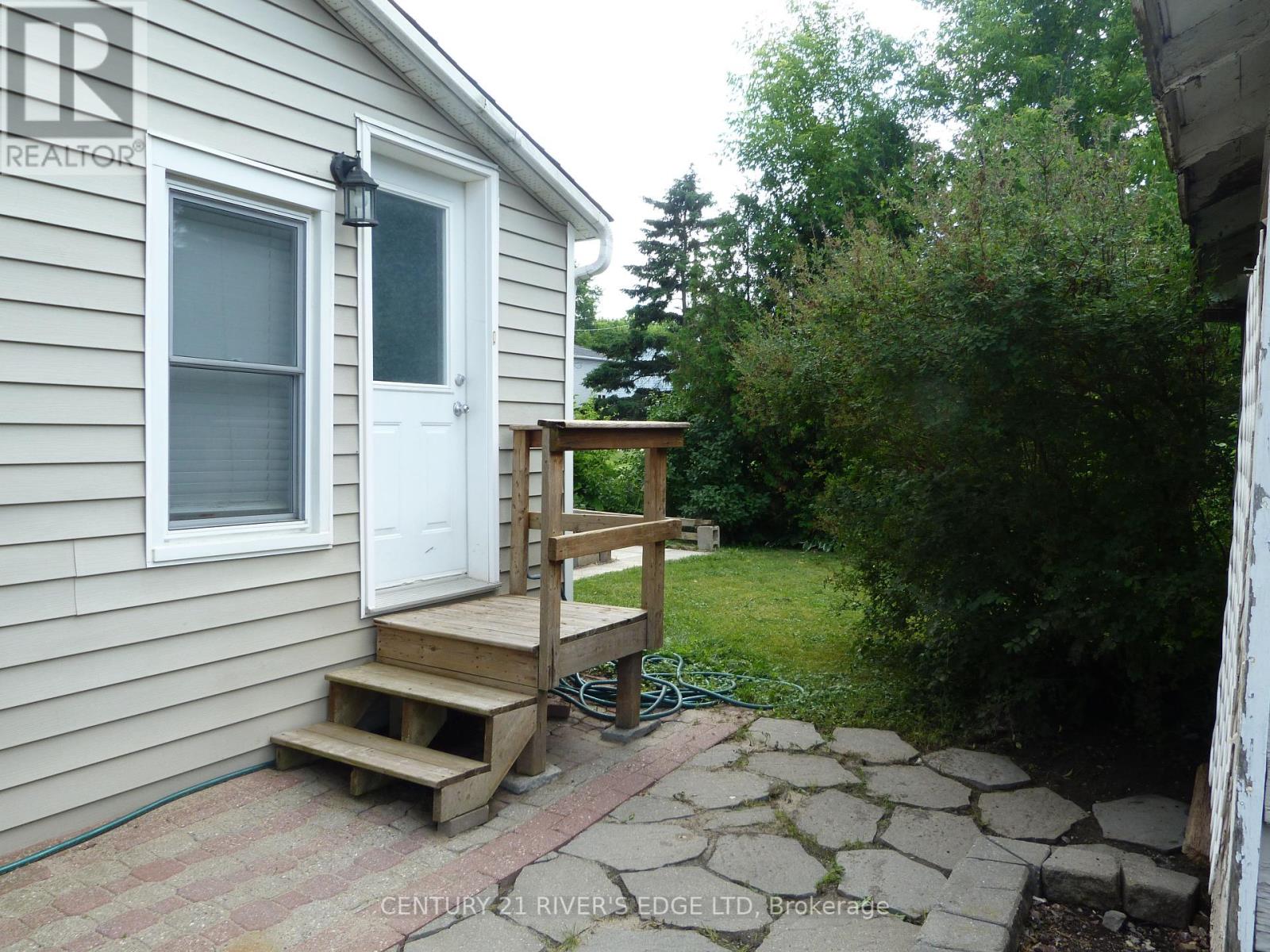468 Gladstone Street N, North Dundas, Ontario  K0C 2K0 - Photo 26 - X12252311