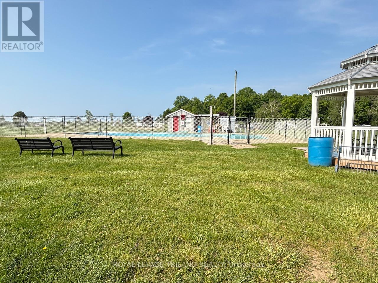 21527 Gray (Lot 132-133 Birch St.) Line, West Elgin, Ontario  N0L 2C0 - Photo 27 - X12241278