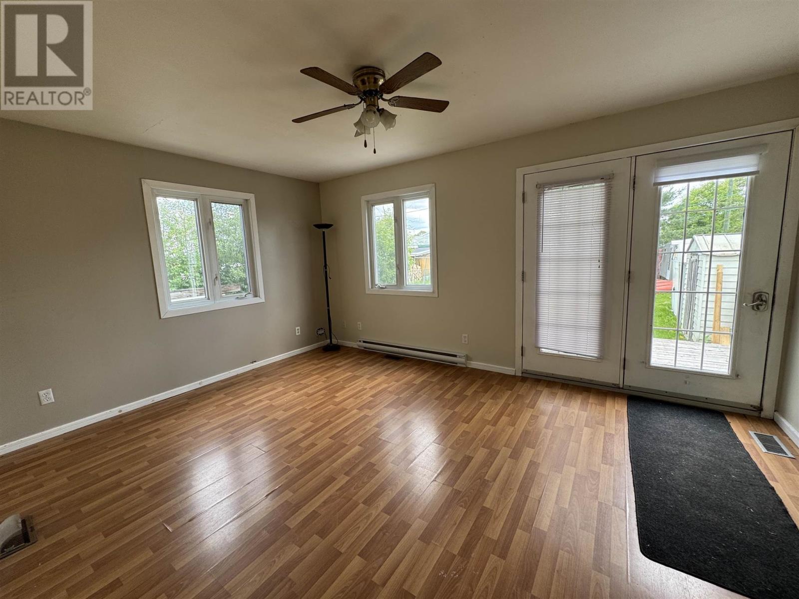 16 Lansdowne St S, Chapleau, Ontario  P0M 1K0 - Photo 16 - SM251689