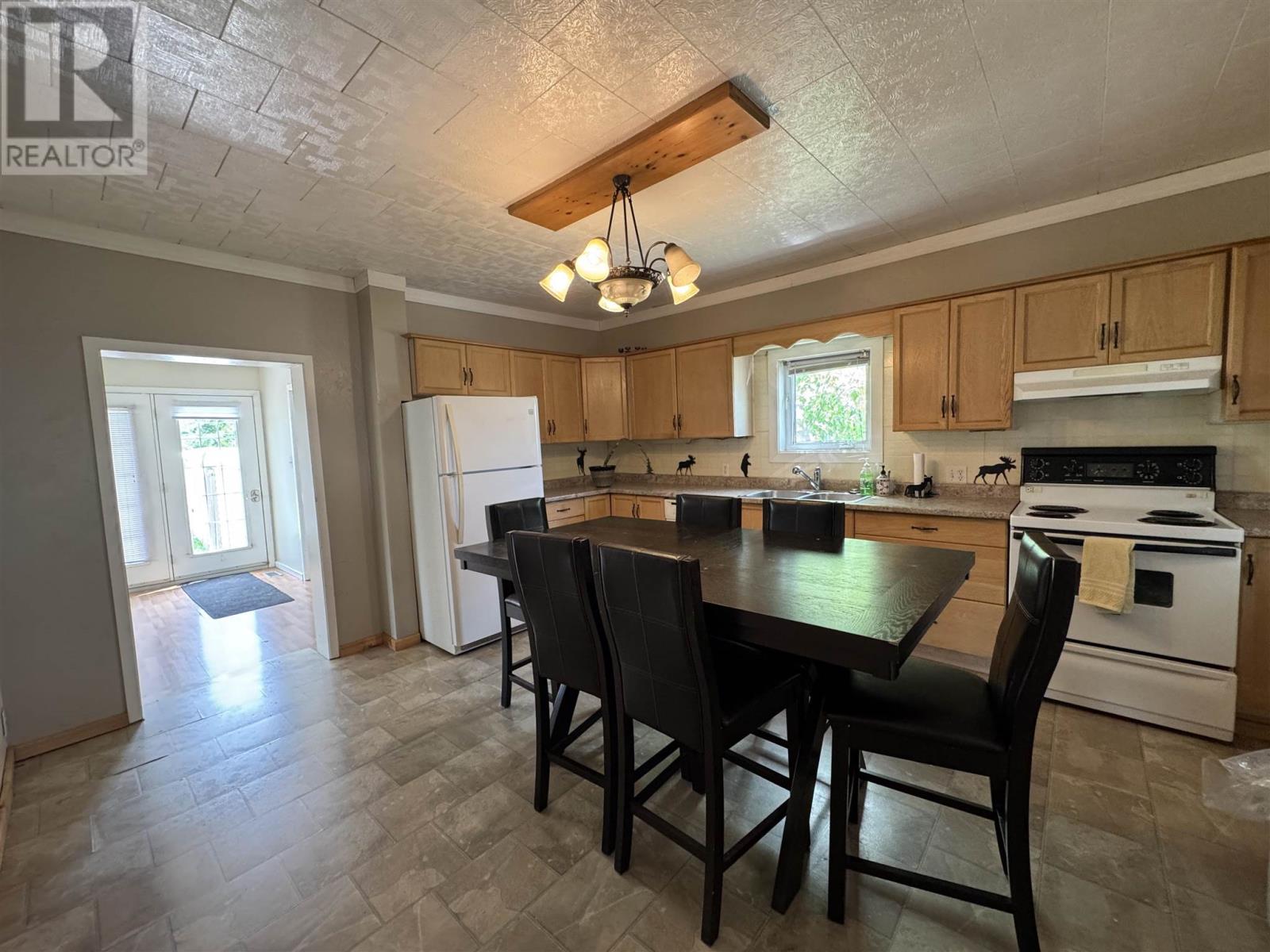 16 Lansdowne St S, Chapleau, Ontario  P0M 1K0 - Photo 15 - SM251689