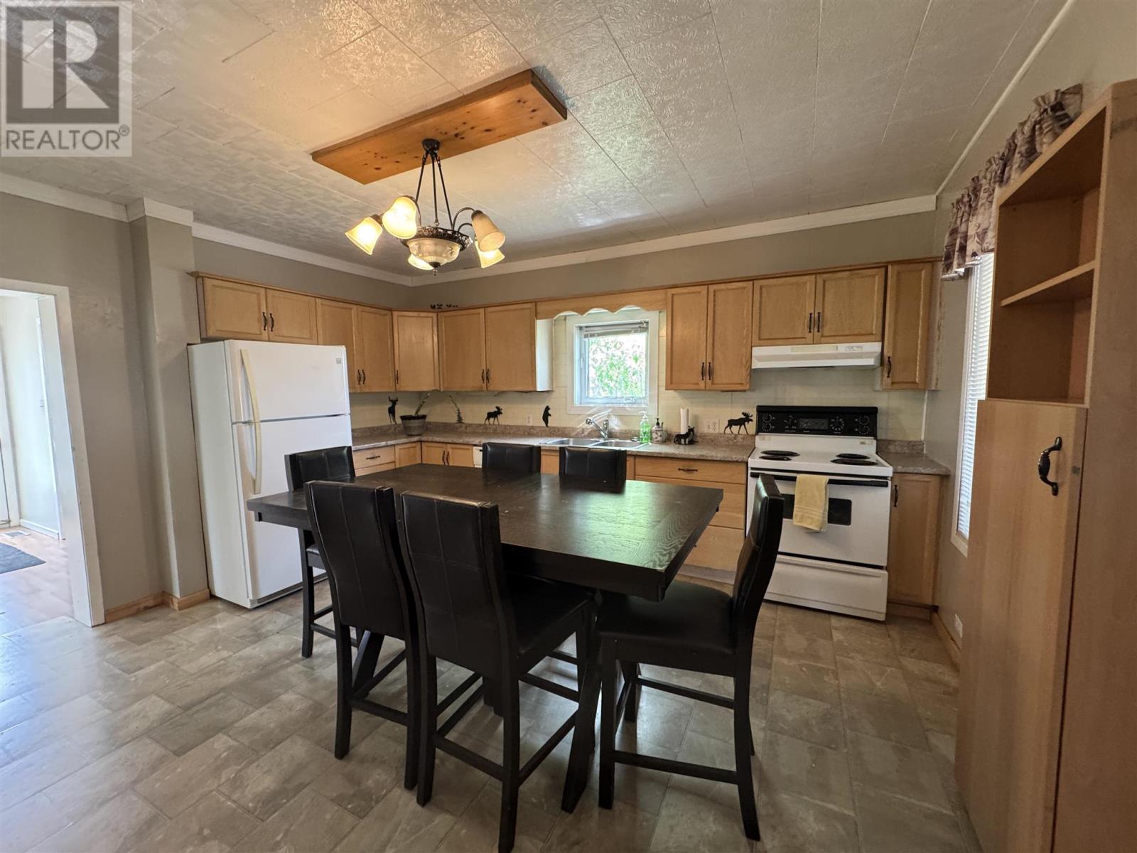 16 Lansdowne St S, Chapleau, Ontario  P0M 1K0 - Photo 14 - SM251689