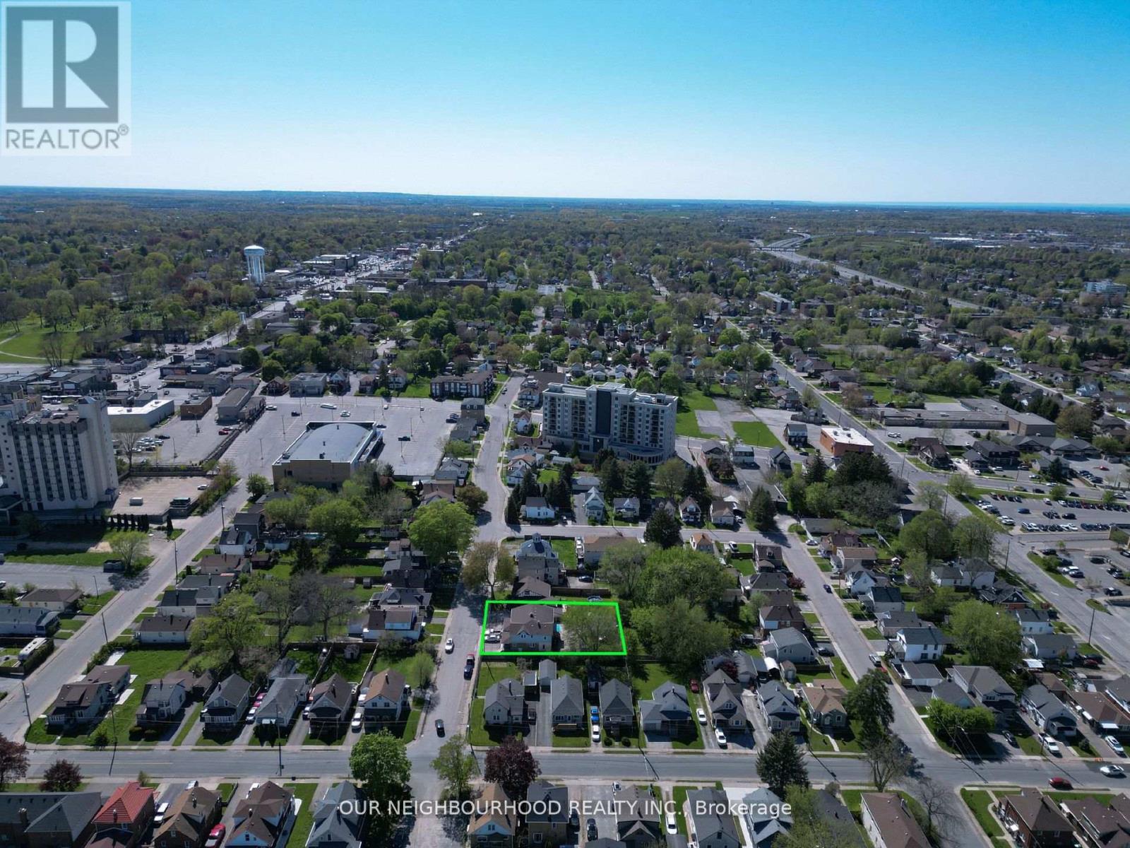 5749 Summer Street, Niagara Falls, Ontario  L2G 1M5 - Photo 28 - X12252310