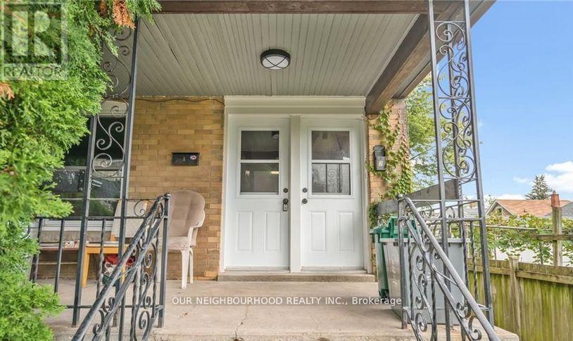 5749 Summer Street, Niagara Falls, Ontario  L2G 1M5 - Photo 9 - X12252310
