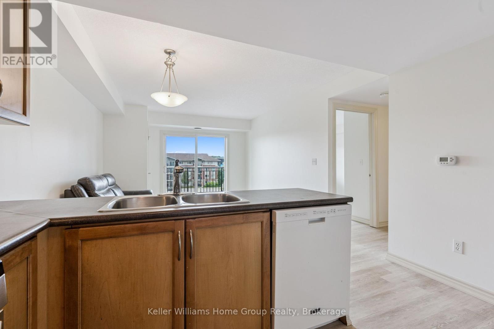 411 - 37 Goodwin Drive, Guelph, Ontario  N1L 0E6 - Photo 13 - X12252319