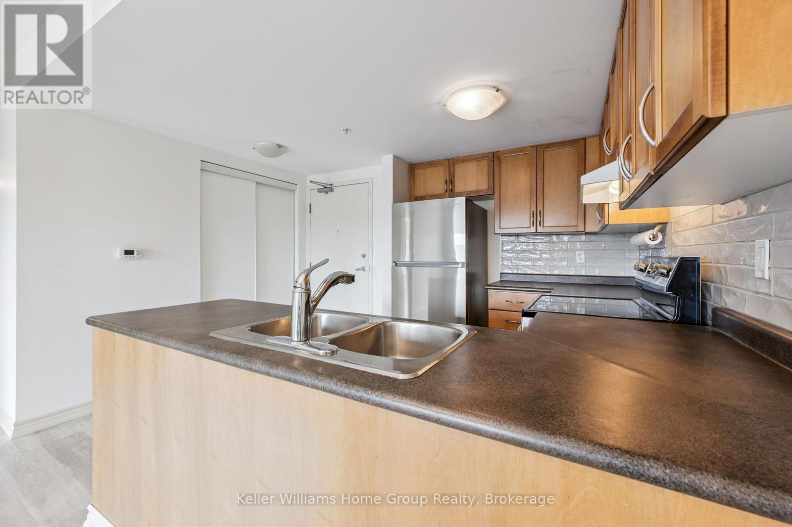 411 - 37 Goodwin Drive, Guelph, Ontario  N1L 0E6 - Photo 8 - X12252319