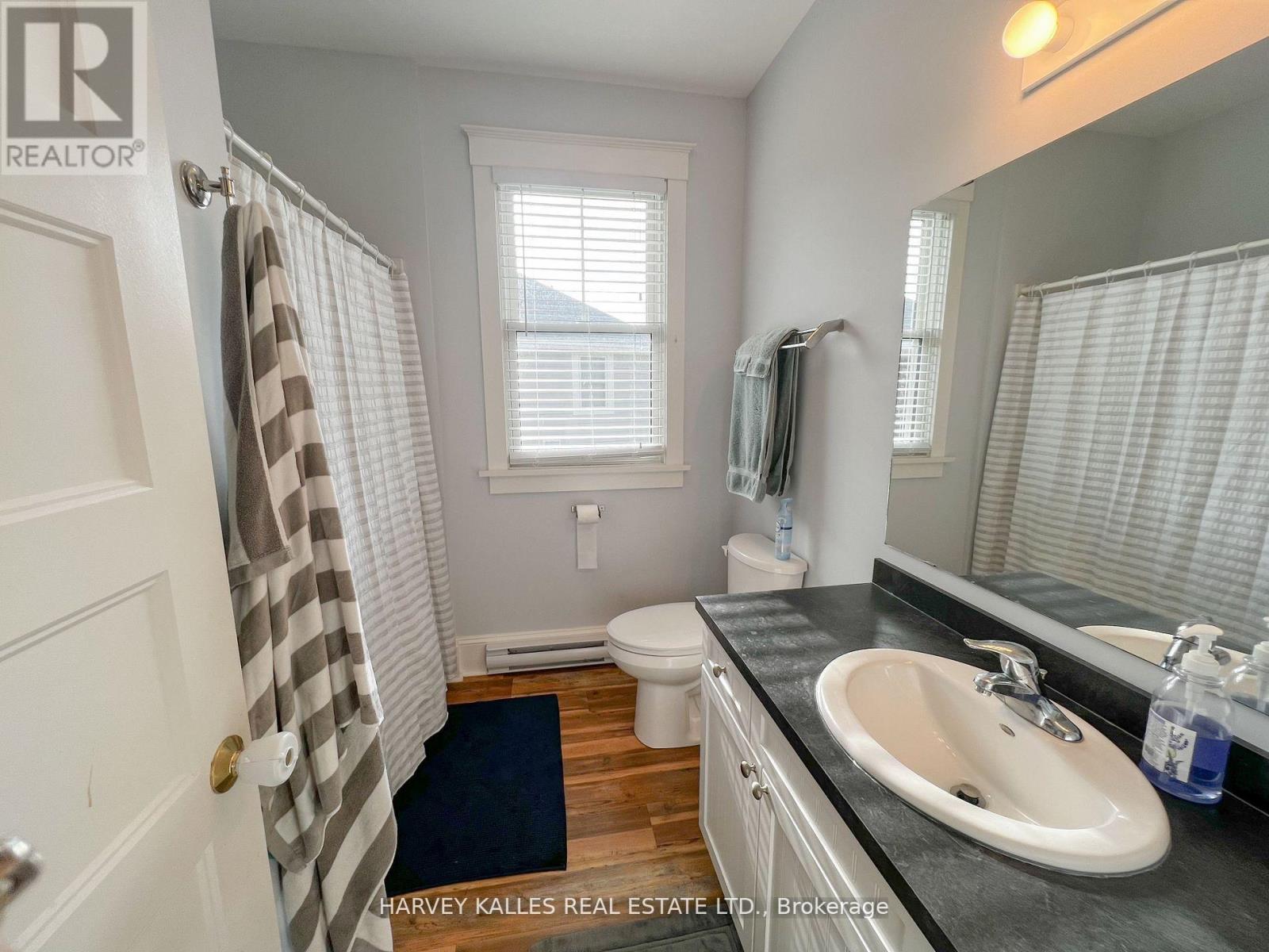24 Butternut Lane, Prince Edward County, Ontario  K0K 1P0 - Photo 11 - X12252349