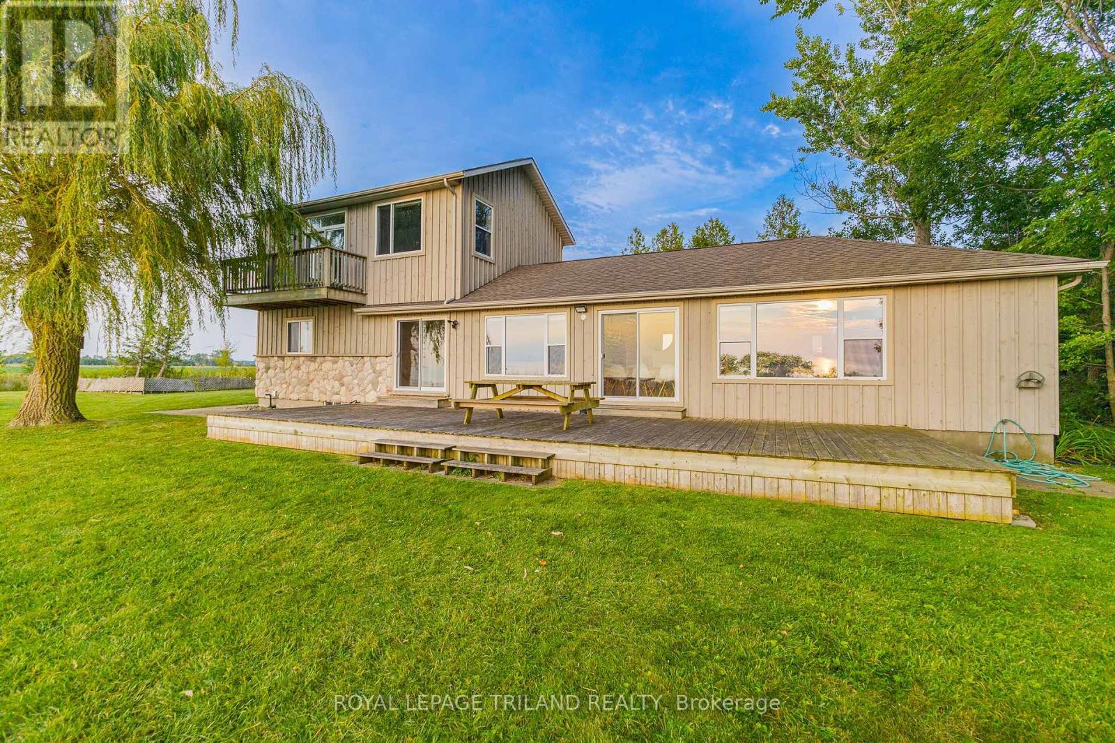 71899 Sunridge Crescent, Bluewater, Ontario  N0M 1N0 - Photo 15 - X12252353