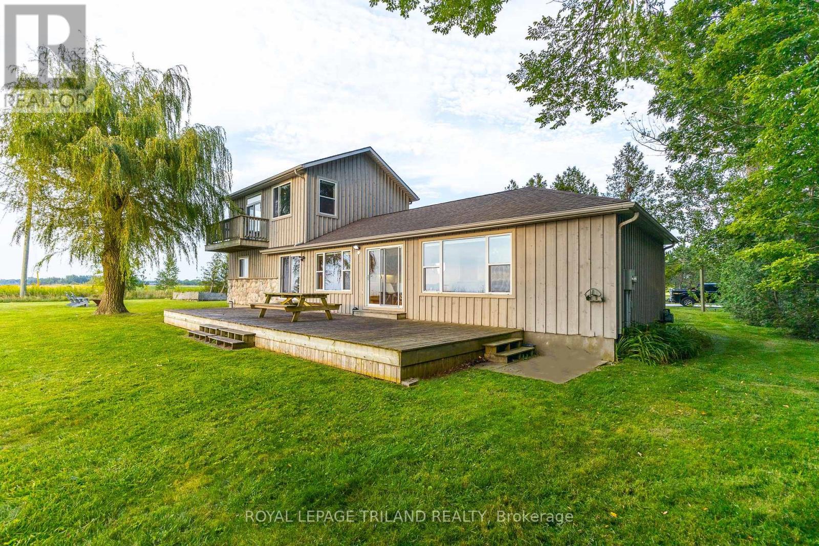 71899 Sunridge Crescent, Bluewater, Ontario  N0M 1N0 - Photo 37 - X12252353