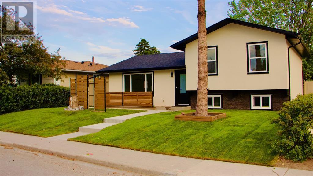 Property at 619 Arlington Drive SE image 3