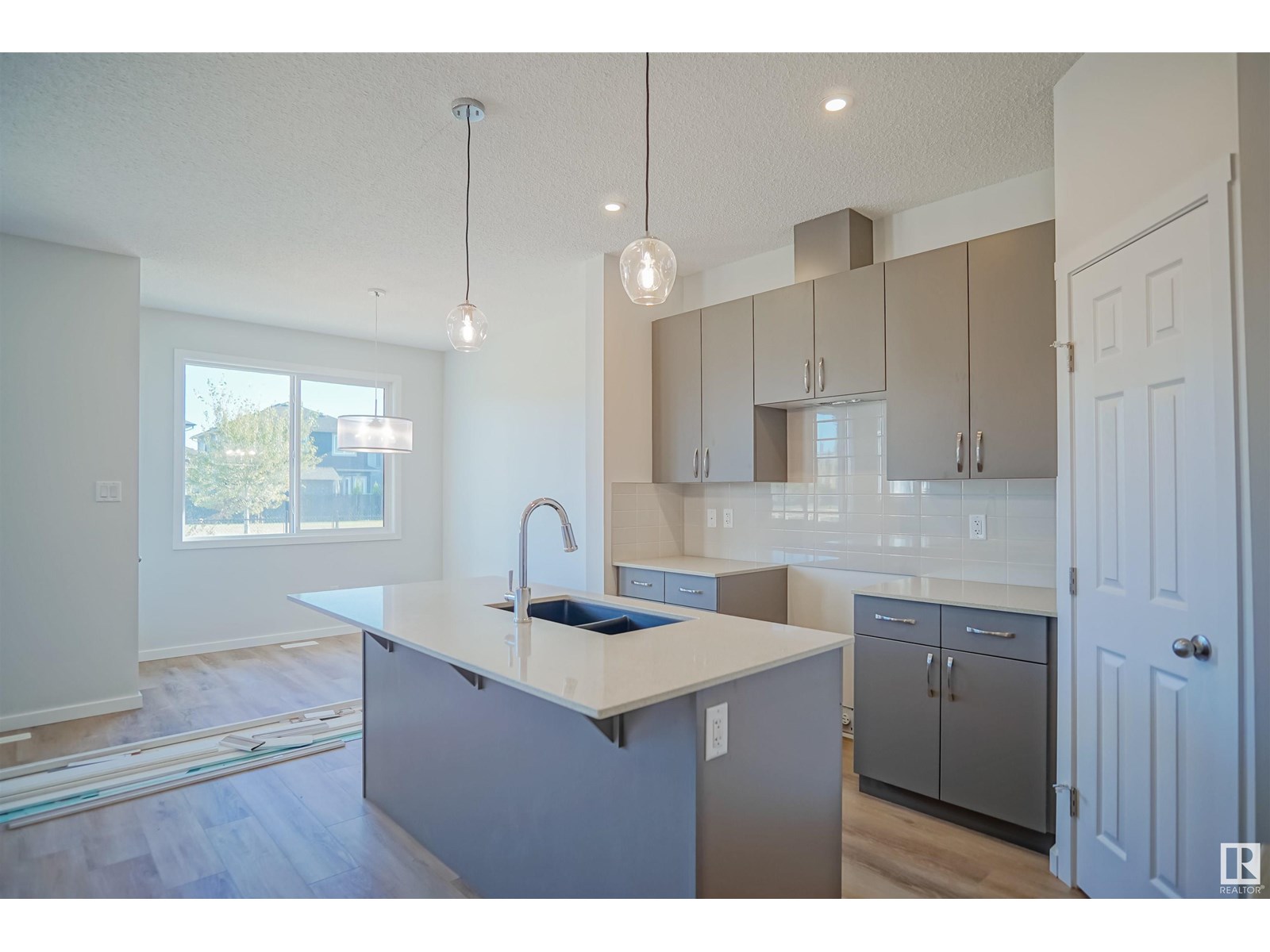 111 Ficus Wy, Fort Saskatchewan, Alberta  T8L 0Z6 - Photo 11 - E4444996