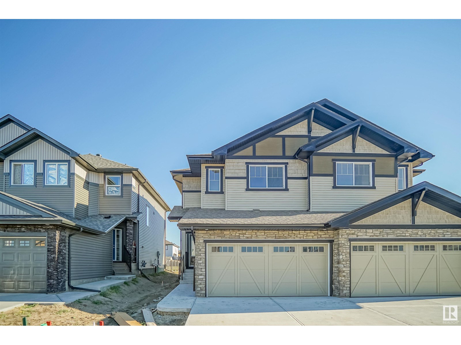 111 Ficus Wy, Fort Saskatchewan, Alberta  T8L 0Z6 - Photo 2 - E4444996