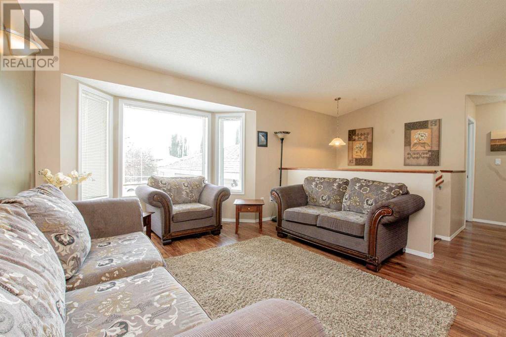 Property at 6022 88 Street image 2