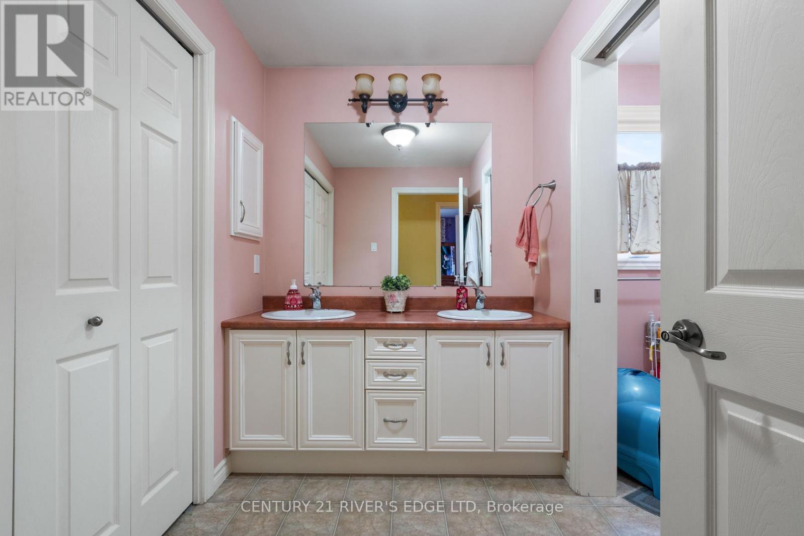 10957 Stampville Road, South Dundas, Ontario  K0E 1K0 - Photo 26 - X12143110