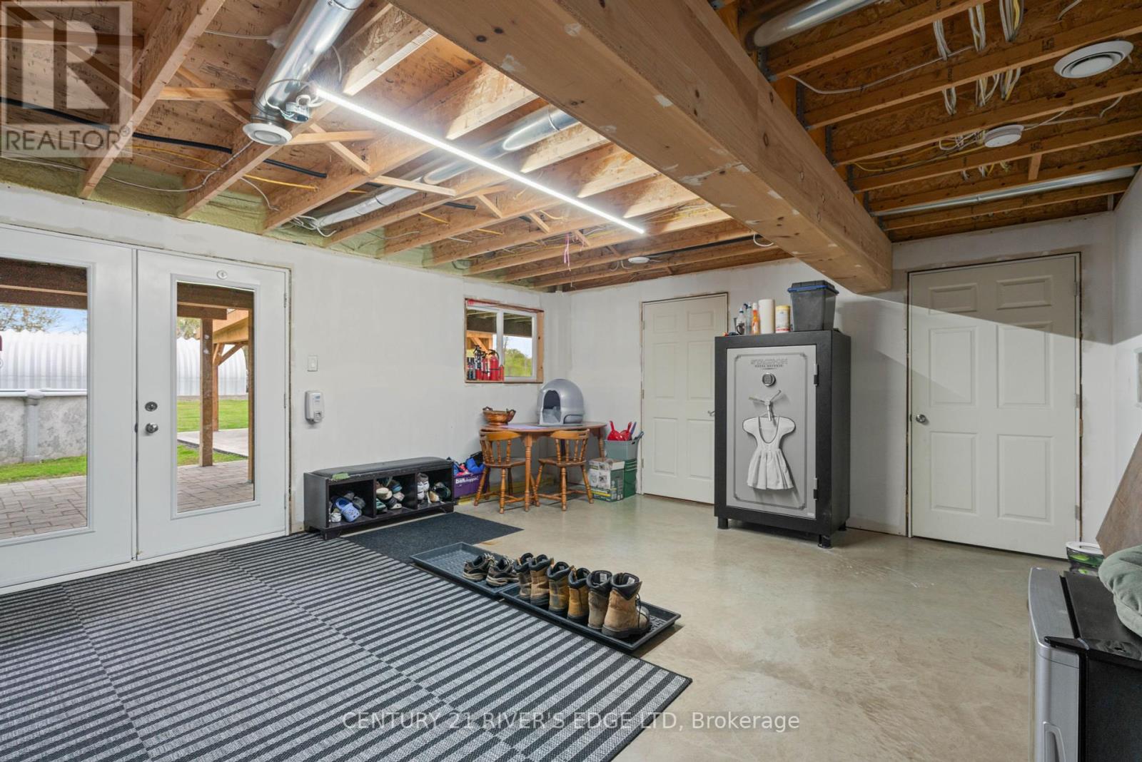 10957 Stampville Road, South Dundas, Ontario  K0E 1K0 - Photo 30 - X12143110