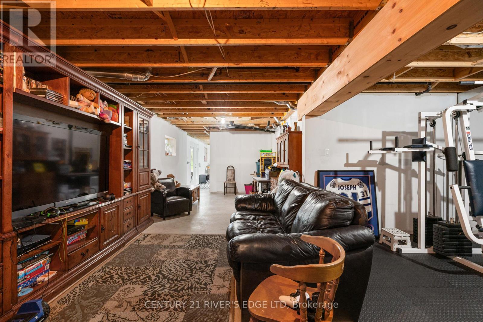 10957 Stampville Road, South Dundas, Ontario  K0E 1K0 - Photo 34 - X12143110