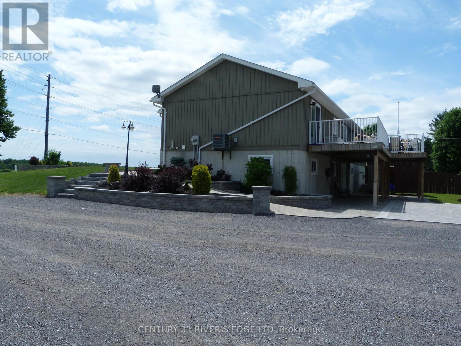 10957 Stampville Road, South Dundas, Ontario  K0E 1K0 - Photo 3 - X12143110