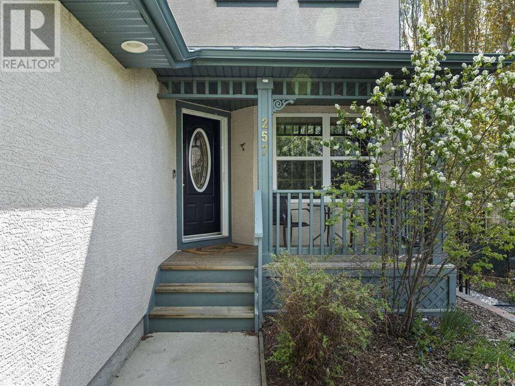 Property at 257 Crystal Shores Drive image 2